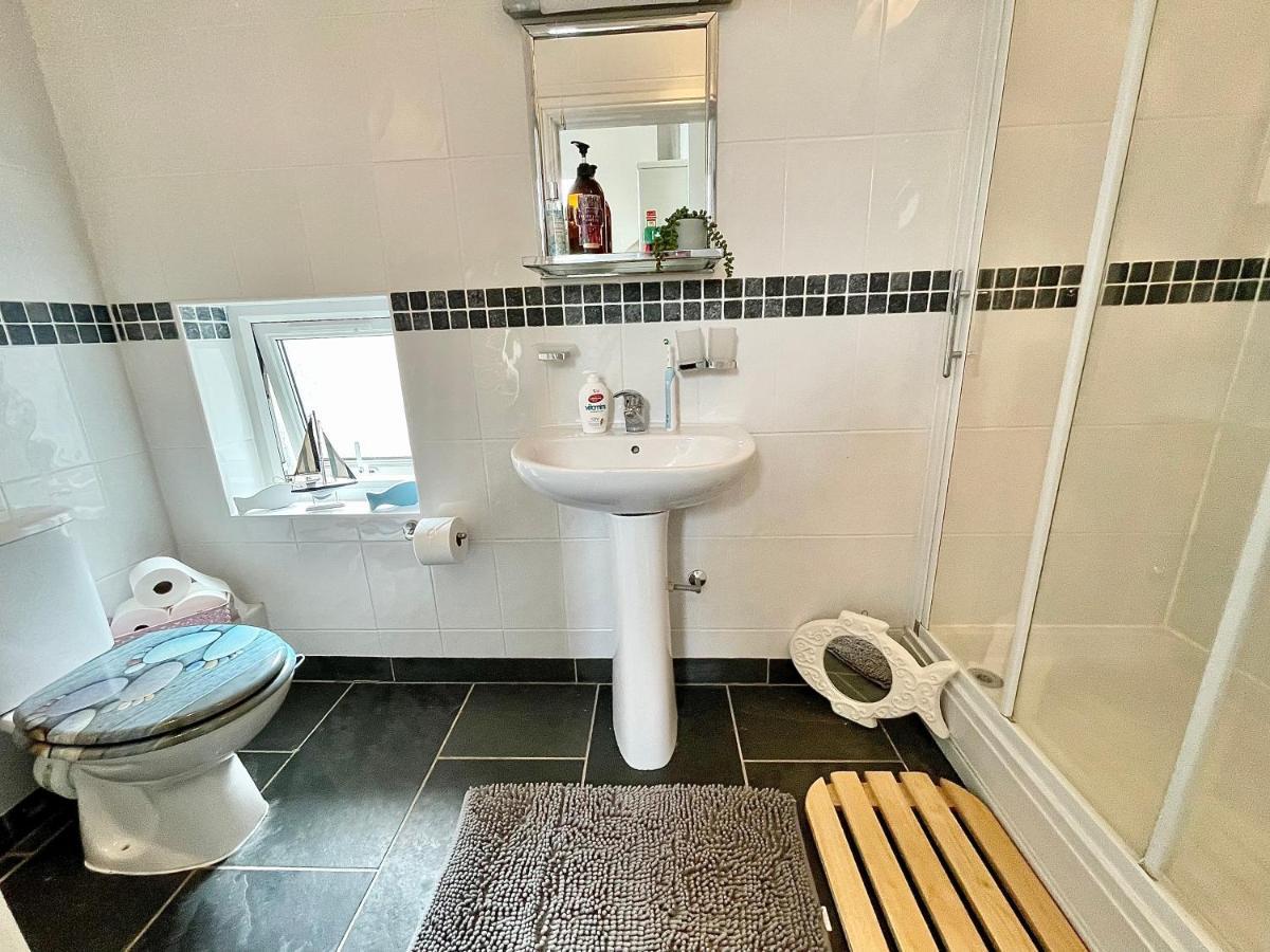 The Mermaids Watch Pendine Dog Friendly With Cymru Holidays Exteriér fotografie